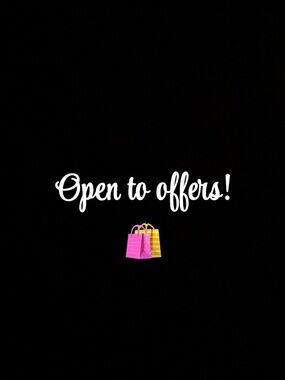 Come check out my closet! Open to reasonable offers on most available items!🛍️😊